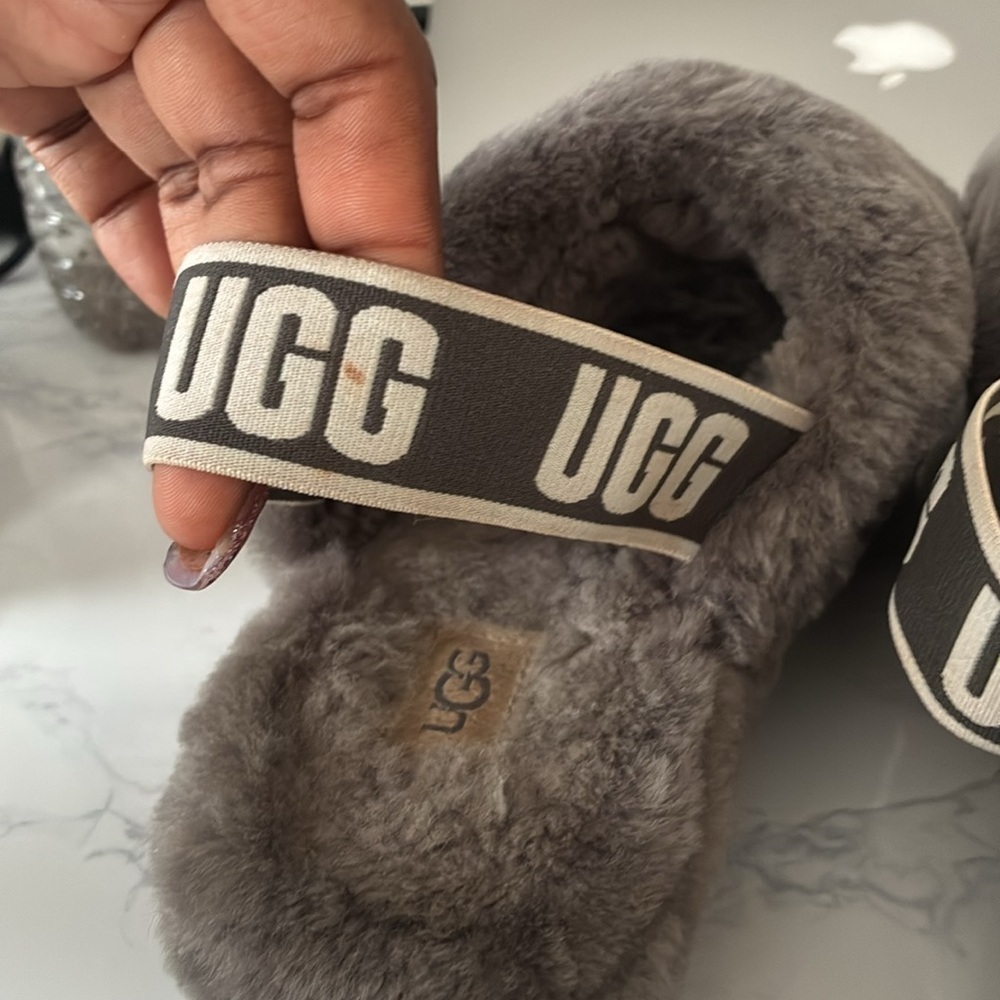 UGG® Fluffy Yeah Slide - Picture 12 of 12